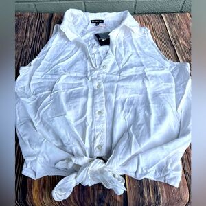 Style Envy XL White Button Up Tie Blouse